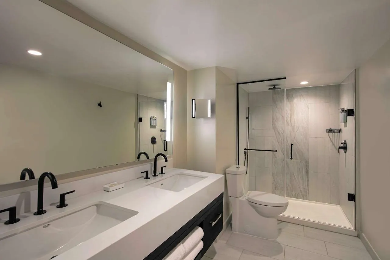 מלון קרולינה The Royal Sonesta San Juan 4*,  פוארטו ריקו